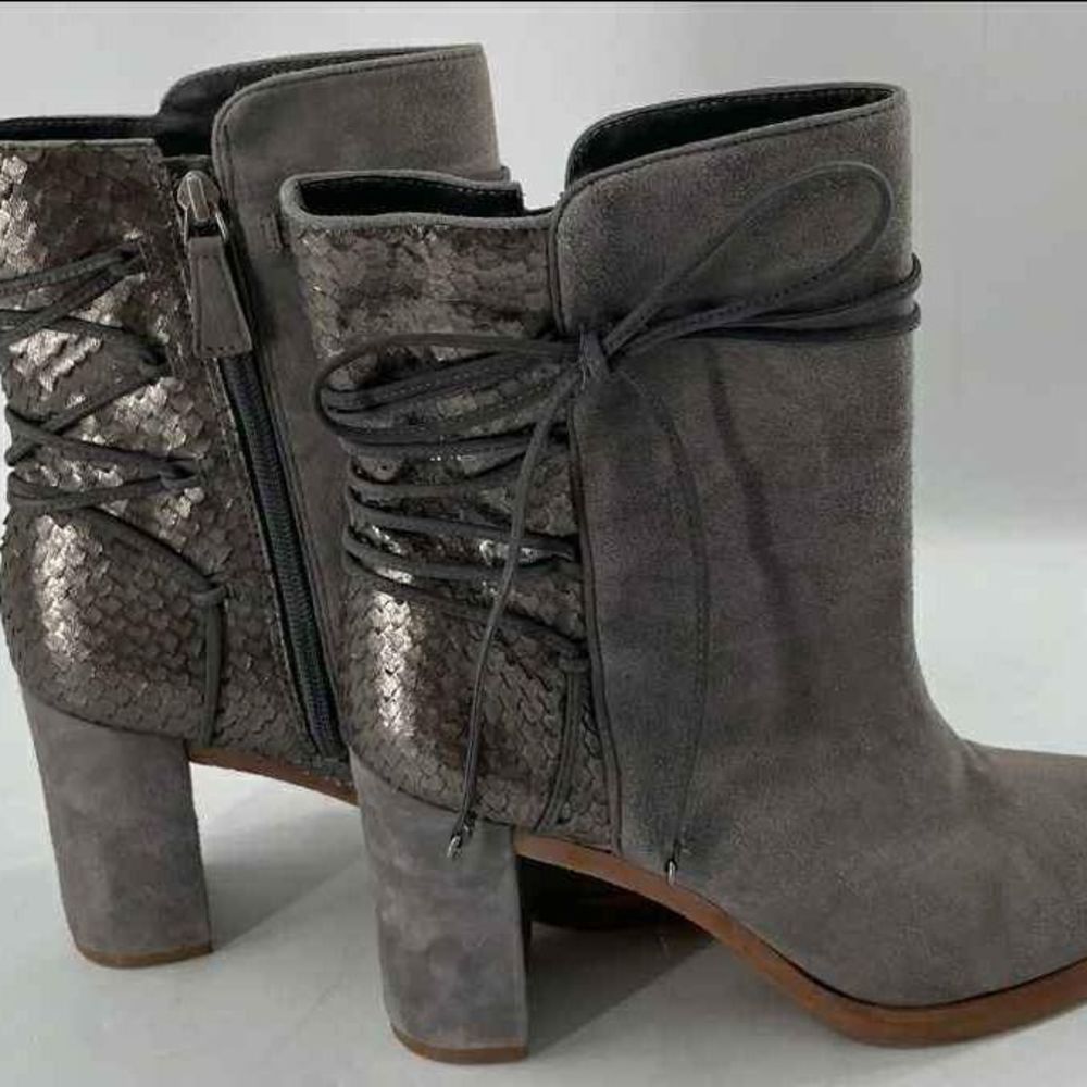 NEW Johnston And Murphy Adley Designer Suede Ankle Grey Boots, Size 9.5M